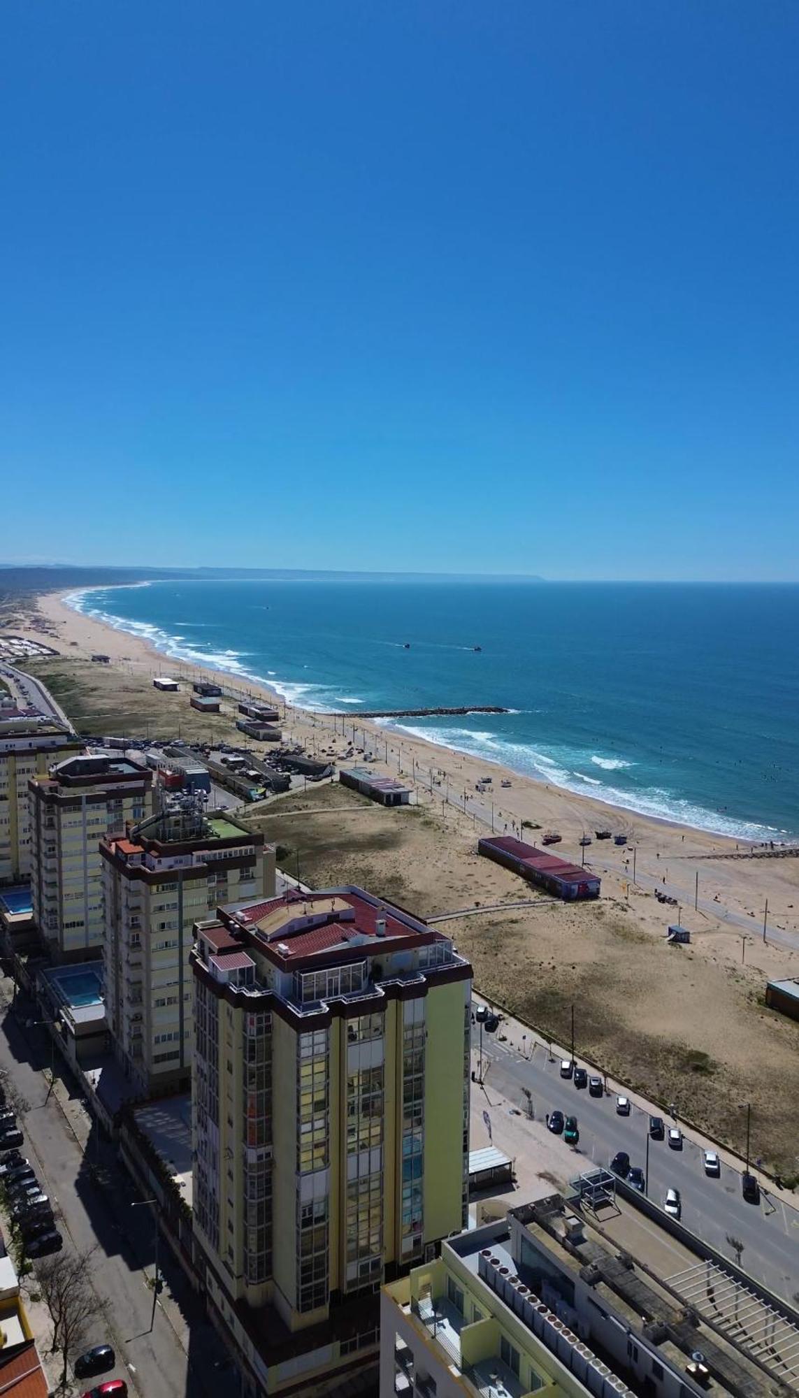 Front Beach Costa Caparica Lisbon Costa da Caparica Exterior foto